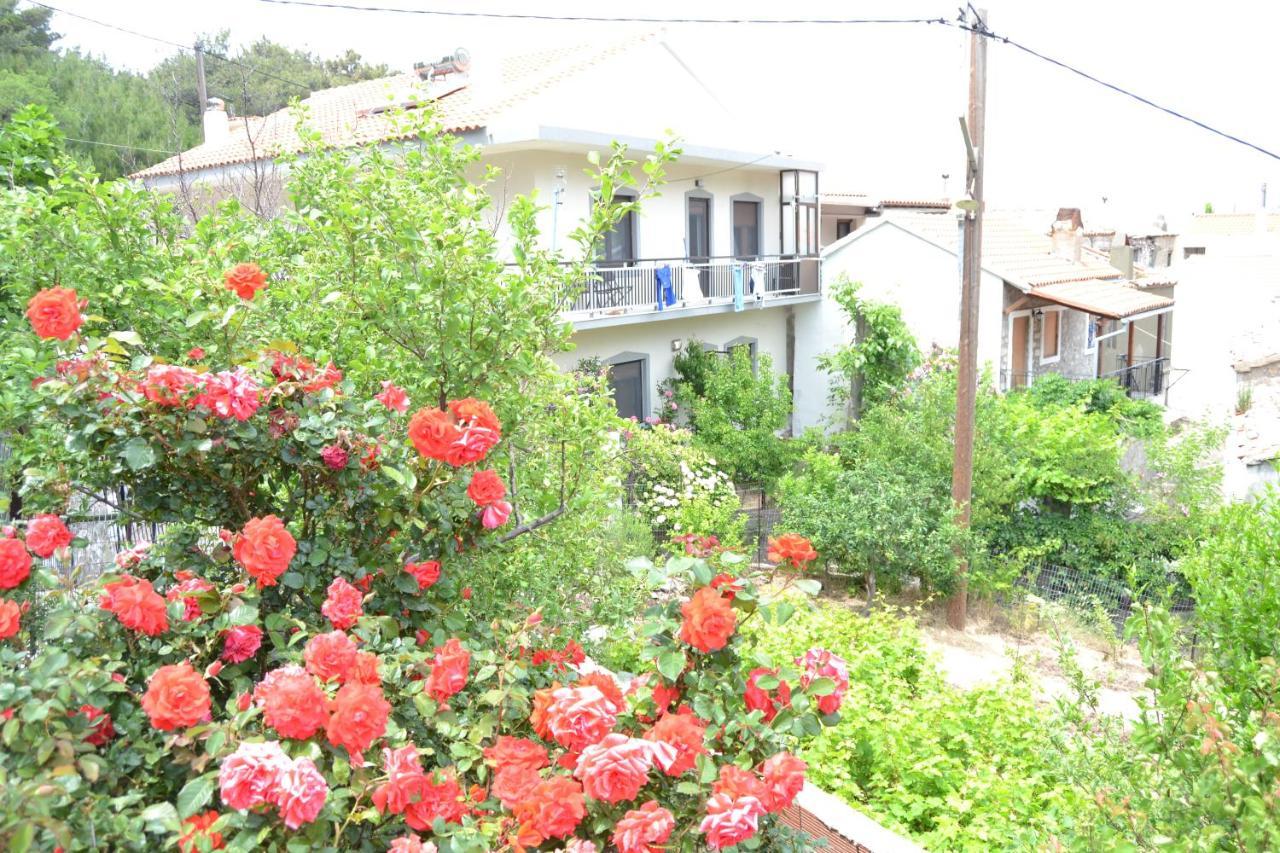 Lazatka Flat In Capital Chora Apartment Samothraki Exterior photo